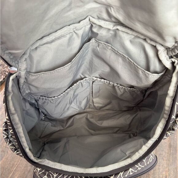 Skip Hop Forma Backpack Diaper Bag – Grey Feather Print Quilted Nylon - Picture 8 of 11